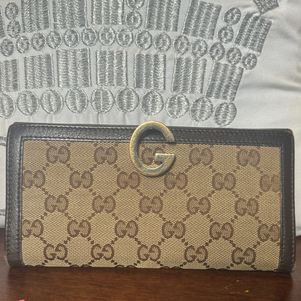 Gucci Beige and Brown Monogram Wallet